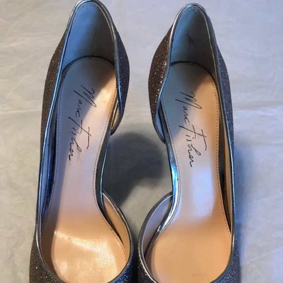 Marc Fisher D’Orsay Silver-Glitter Pumps. 7M. - Picture 5 of 15